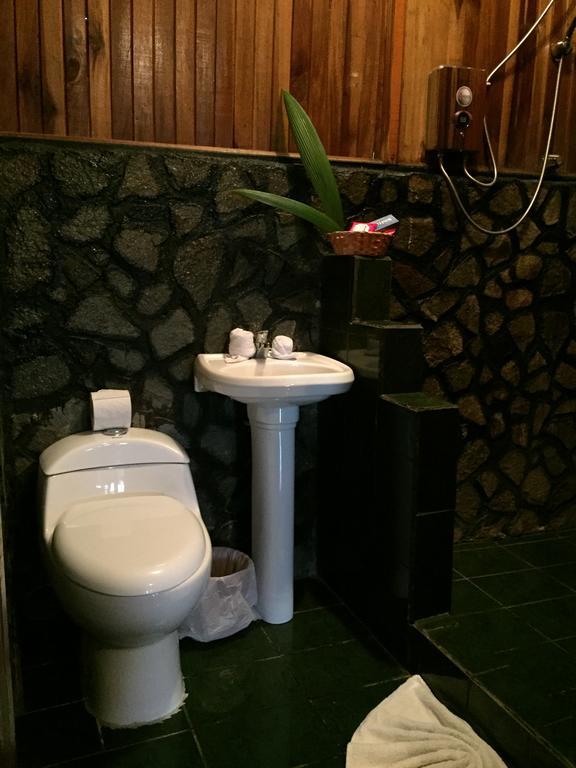 Green Mountain And Lodge Turrialba Bagian luar foto